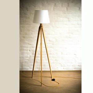 Lampadaire trépied à trois pieds rétro années 60-70 design cylindrique lampadaire lampadaire