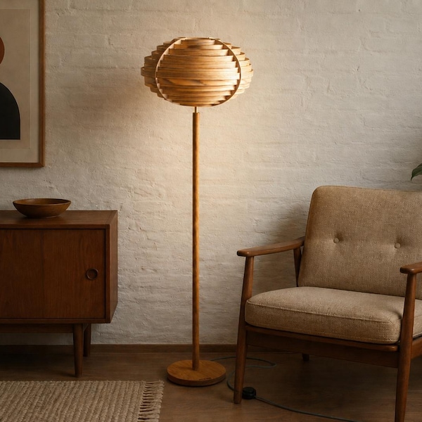 Golvlampa, ek/bok, modern/retro design, fanerträ, ek/bok.
