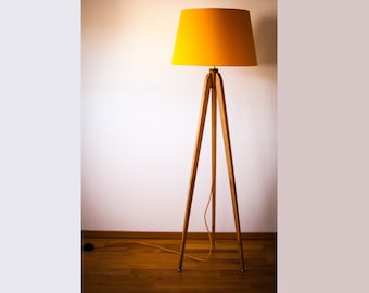 Tripod Floor Lamp Tripod Retro 60-70 Design mid century cylinder retro white