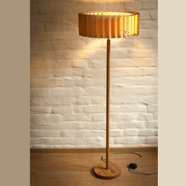 Lampadaire cylindre moderne lampadaire design lampadaire placage bois chêne hêtre câble textile