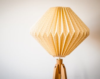 Tripod Floor Lamp Tripod Retro 60-70 Design Origami