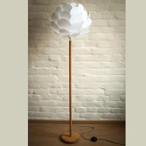Floor lamp modern design floor lamp standard lamp flower blossom