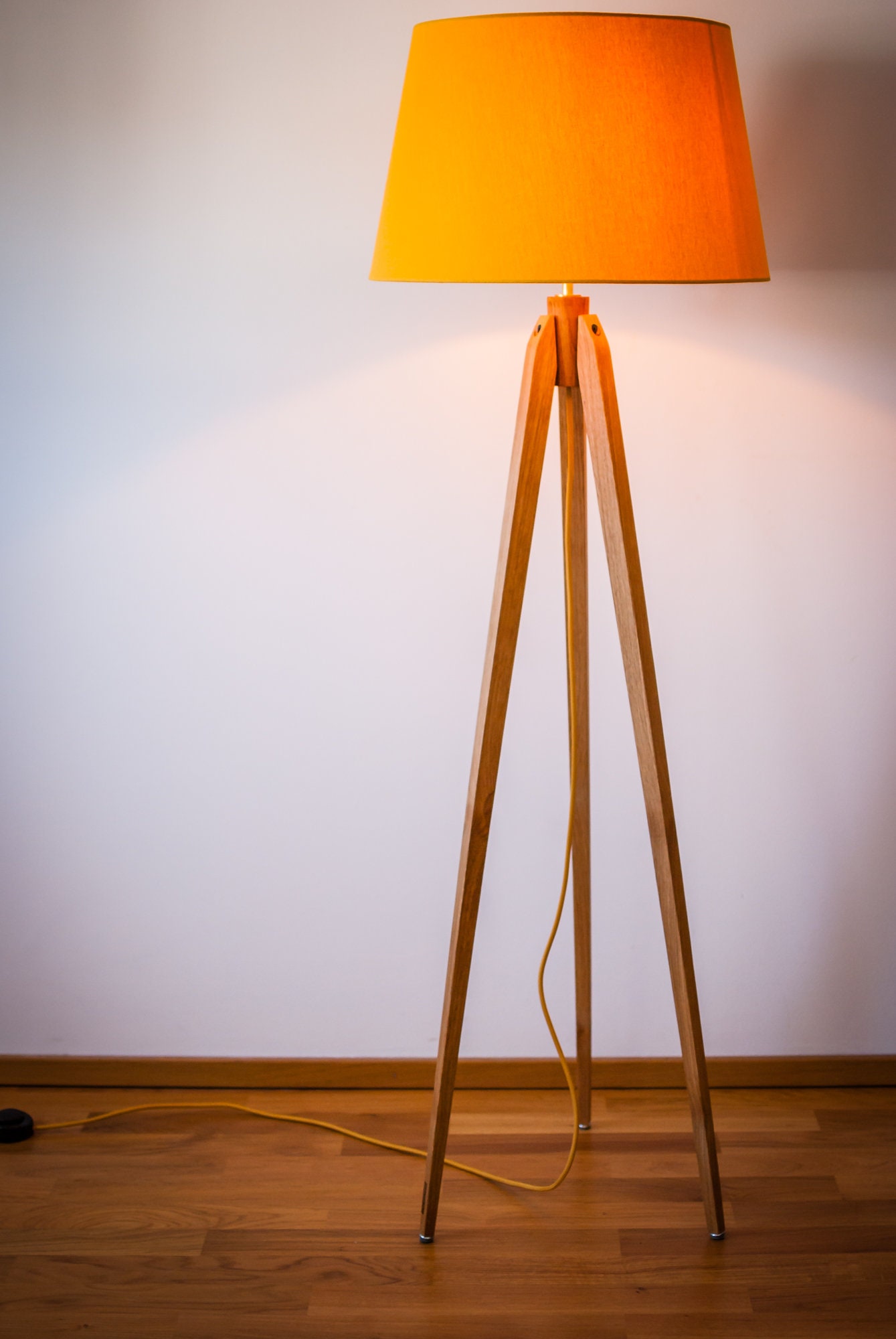 Mid century hotsell tripod floor lamp
