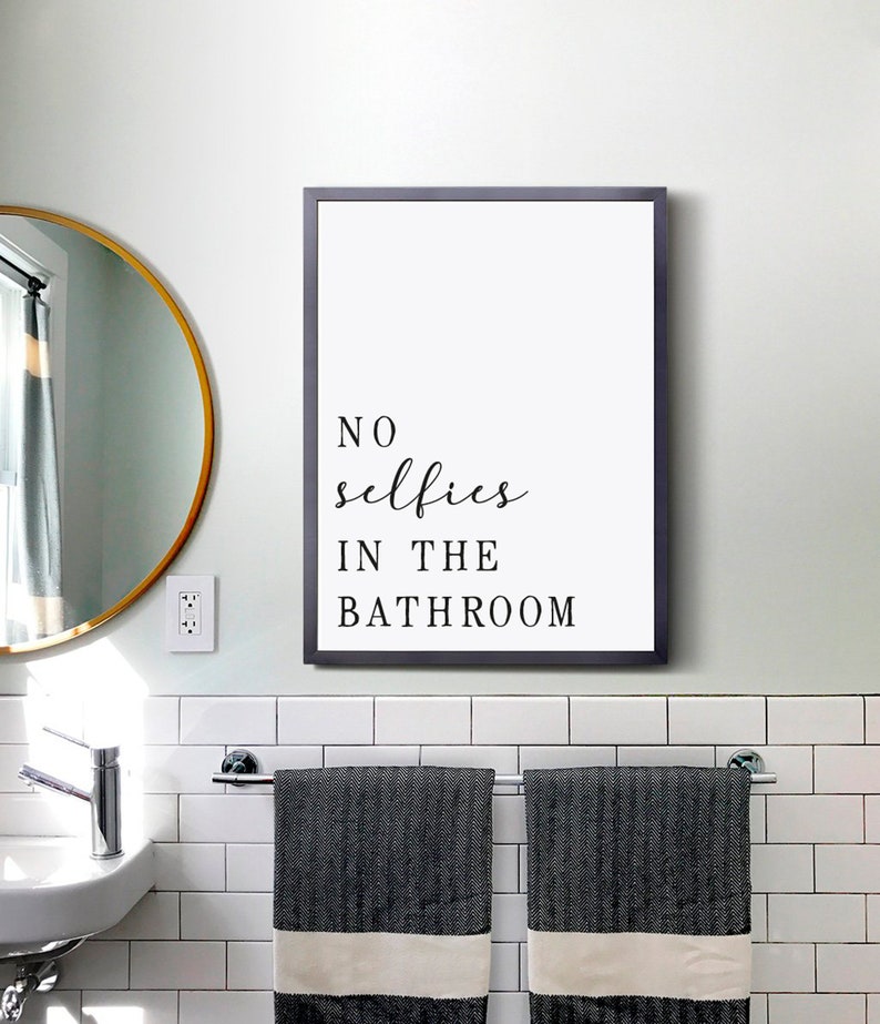 No Selfies in the Bathroomdigital DOWNLOAD Bathroom - Etsy