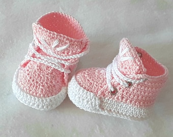 Babyschuhe/ Babystiefelchen gehäkelt Mädchen Jungen Unisex Geschenk zur Geburt Turnschuhe Sneaker