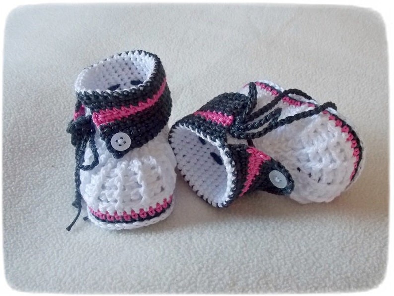 Baby shoes/baby boots crocheted girl gift birth baptism image 1