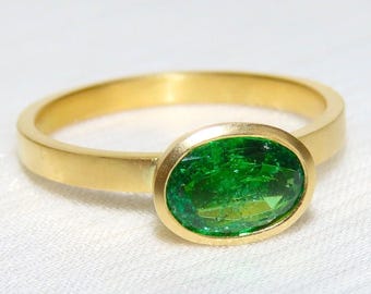 Tsavorite ring in 18k gold (750), size 54/55, green garnet ring, unique goldsmith jewelry, goldsmith's jewelry, one-of-a-kind jewelry