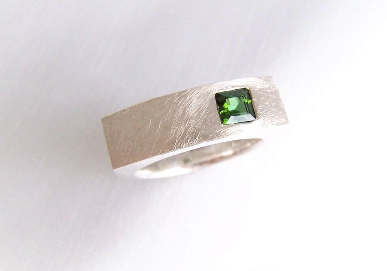 grüner Turmalin Ring aus Silber, Größe 63, kantiger Ring, Herrenring, Männer Ring Bild 6