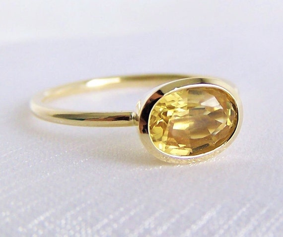oro amarillo 585 anillo de oro con zafiro Joyería Anillos Anillos llamativos 
