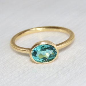 blau grüner Turmalin Ring aus 750 Gold, Weite 56, türkisblau, klassischer Verlobungsring Bild 6