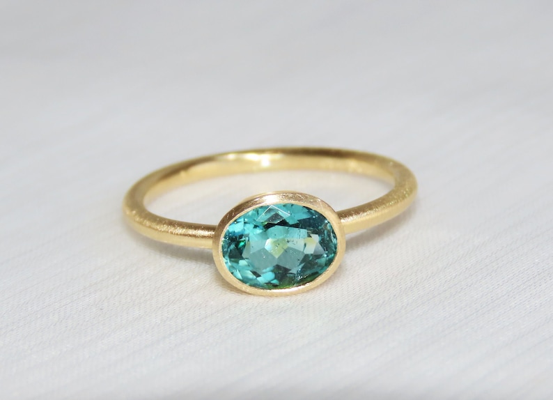 blau grüner Turmalin Ring aus 750 Gold, Weite 56, türkisblau, klassischer Verlobungsring Bild 1