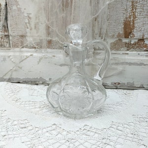 Lead crystal carafe