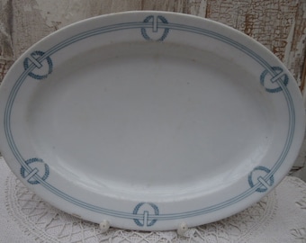 Plat de service, Art Nouveau, porcelaine épaisse