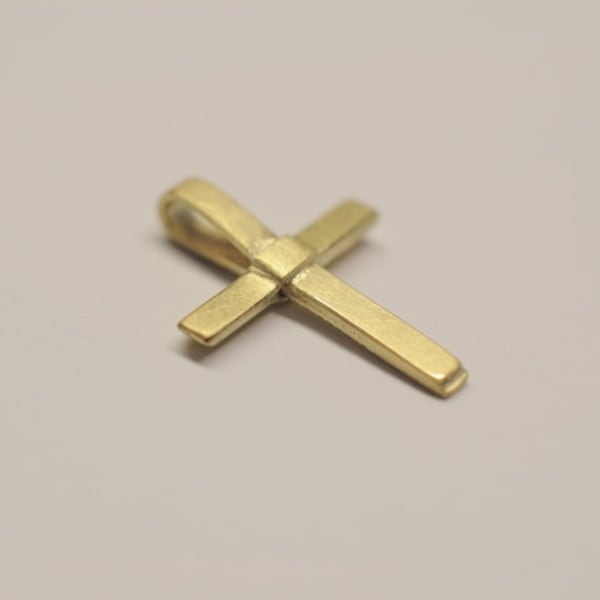 Kreuz Anhänger aus 585 Gelbgold - beliebt als Geschenk zur Geburt oder Kommunion, Taufschmuck