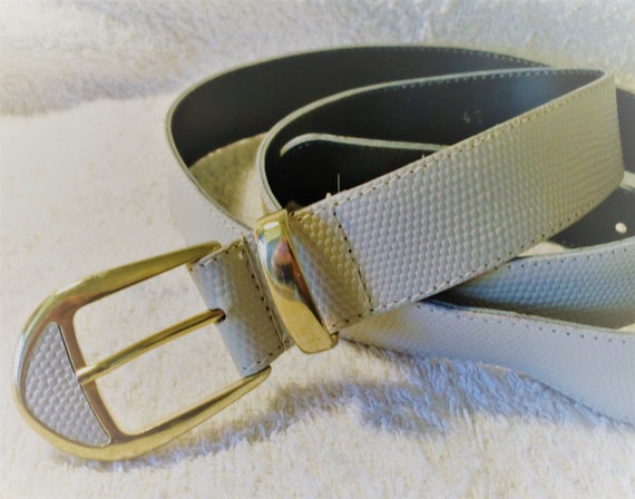 Various vintage belts, leather belts, Gr 48, Gr 9… - image 1