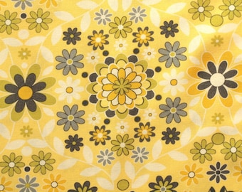 Fabric flowers yellow-grey