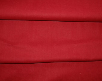 tessuto rosso vino