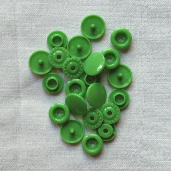 Broches 50 KAM verde claro