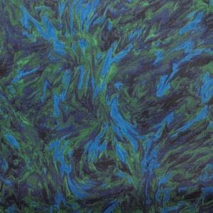 Puede incluir: Tela abstracta con un patrón de remolino en tonos de azul, verde y negro.