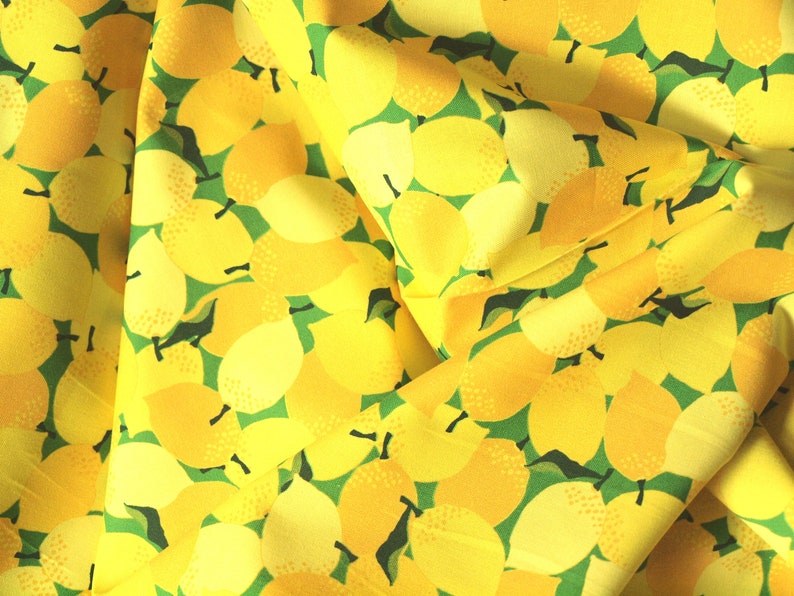 Fabric lots of lemons 0.4 m image 1