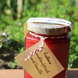 Strawberry jam image 3