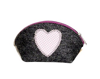 Wool felt - cosmetic bags with hearts, necessaires, toilet bags, toilet bags, toilet bag, cosmetic bag, travel bag