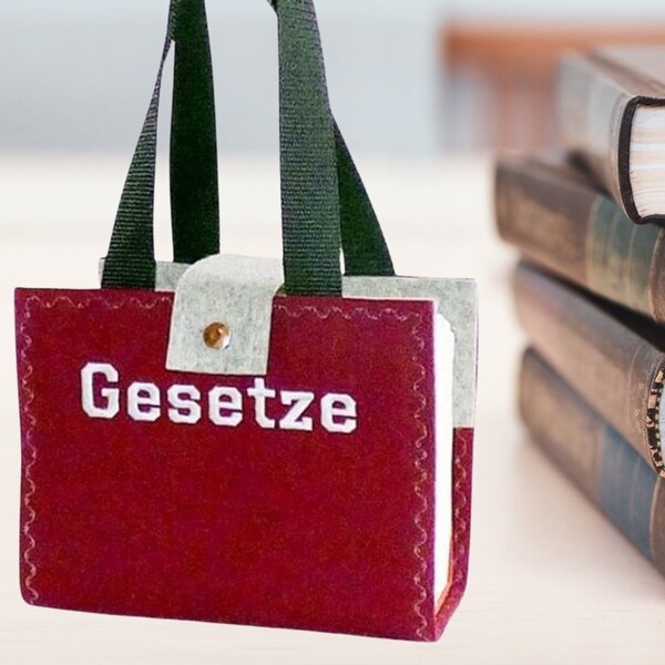 Schönfelder, Tasche mit Ziernaht, Schönfeldertasche, Wollfilz, bordeaux, bestickt, Gesetztasche, Schutzhülle, Tragetasche, Buchumschlag