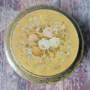 small tin can roses vintage antique tin can, vintage tin, retro storage, collector&#39;s item, nostalgic decoration