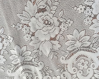 Curtain lace rose white