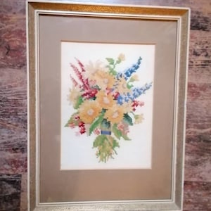 Embroidered vintage picture flowers