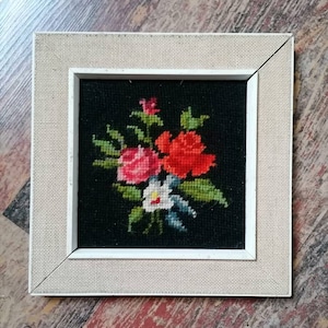 Picture Flowers Vintage Embroidered