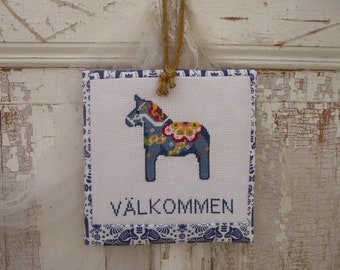 Door sign, Dala horse embroidered