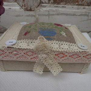 Sewing box, embroidered, handmade