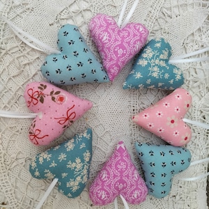 7 decorative hearts