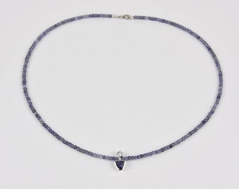 Iolite necklace with diamond