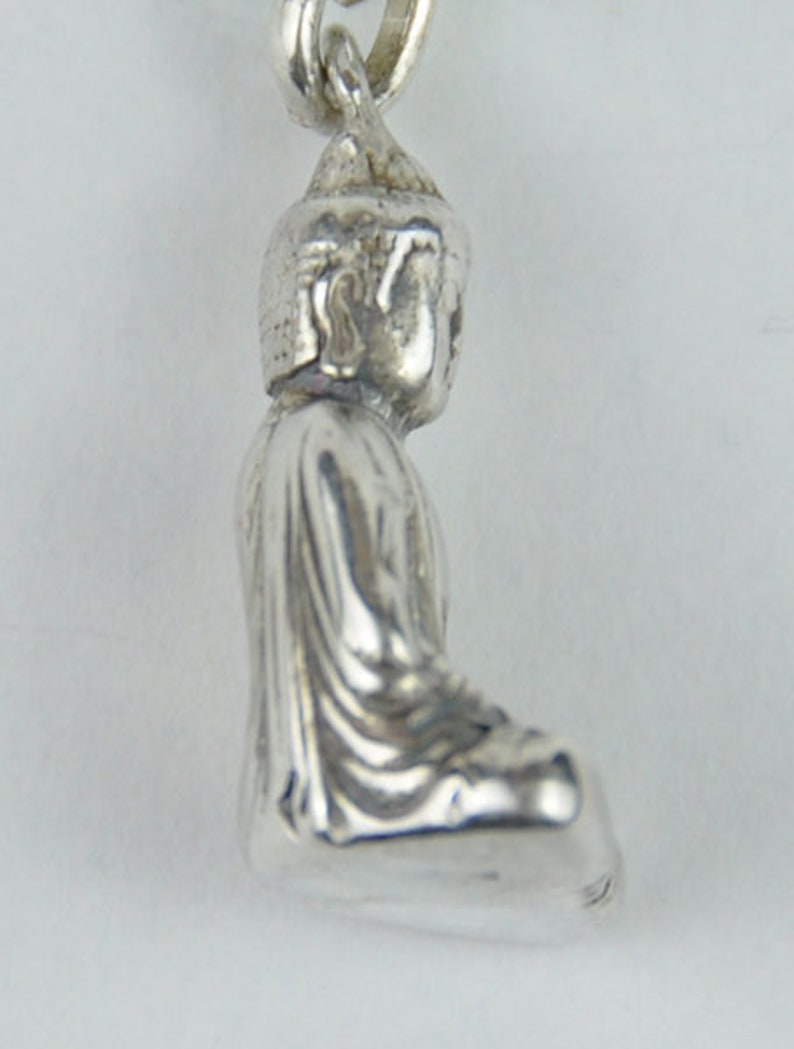 Buddha necklace a la crime detective in carnelian image 4