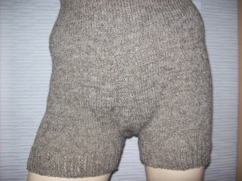 Schafwollunterwäsche , Gr. XL , Kurze Hose , Strickhose , gestrickte Hose , Radlerhose , Unterwäsche Bild 1