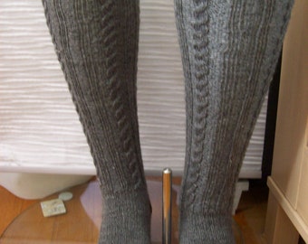 Chaussettes genouillères , manche 37 cm , chaussettes , bas , motif tressé , bas tricotés ,