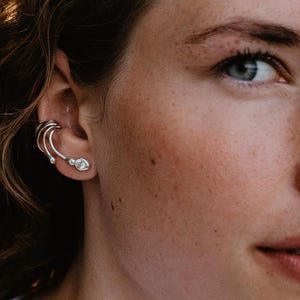 Silver ear cuff small Sina with zirconia
