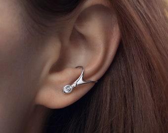 Cute little Ear Cuff Valentina