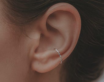 Hennie Ear Cuff