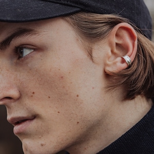 Bold Silber Earcuff Dalai