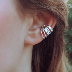 Small rose gold ear cuff LAURINA image 3