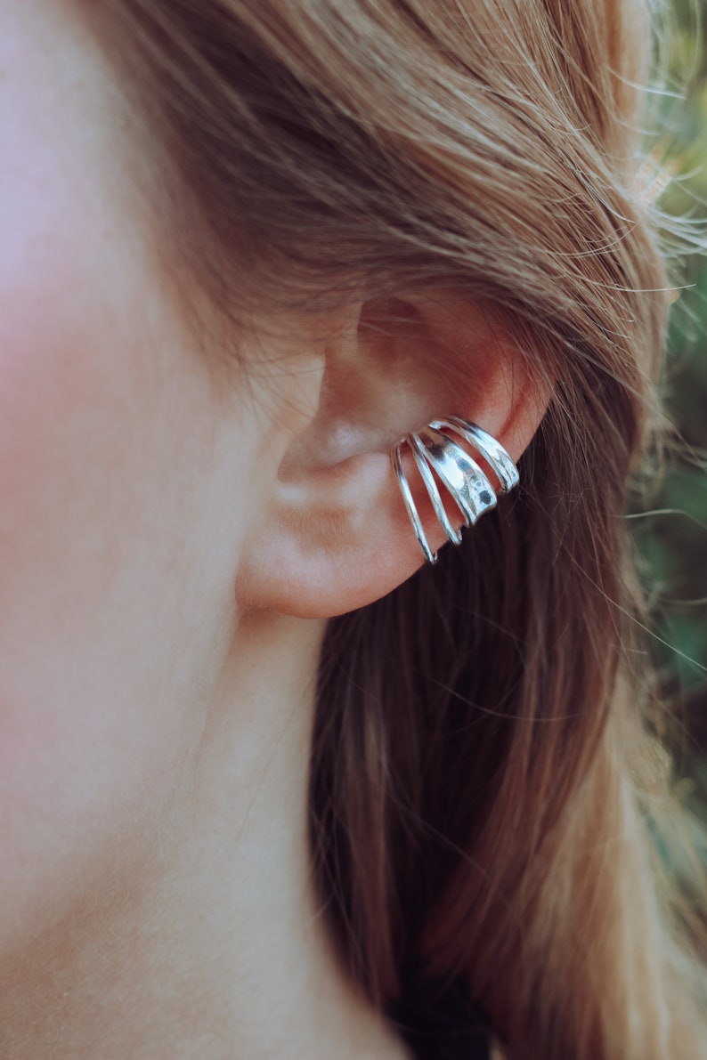 Small rose gold ear cuff LAURINA image 3