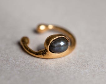 Boucle d'oreille MALA en perles d'eau douce | Boucle d'oreille non percée, fabriquée à la main en argent 925 et vermeil or 18 carats
