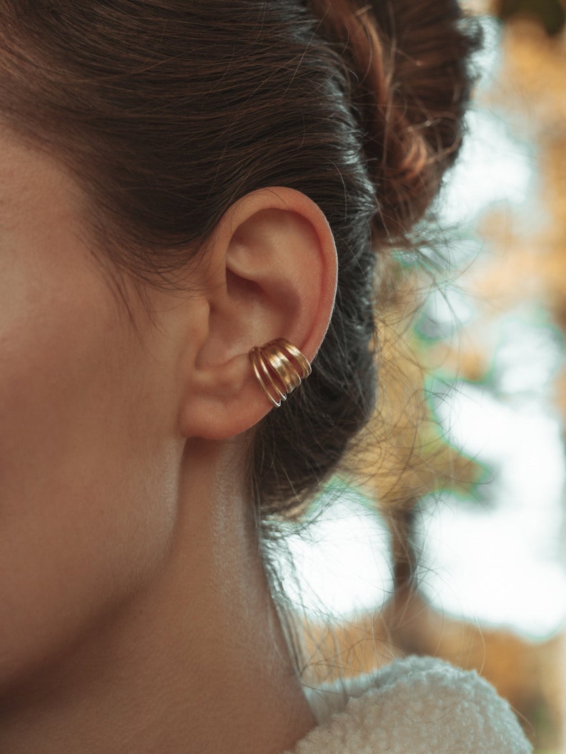 Small rose gold ear cuff LAURINA image 1
