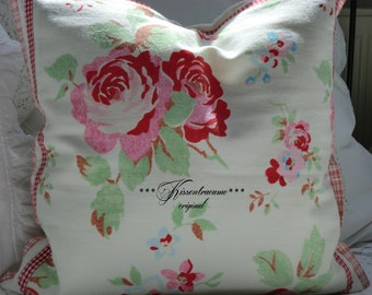 Vintage - upcycling pillow - roses pillowcase with great pattern and checkered ribbon decoration.