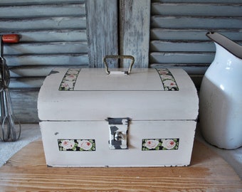 Old lunch box, bread box, tin, art nouveau, antique, vintage, brocante