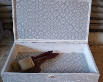 Alte Holzbox, Holzkiste, Aufbewahrung, Schatulle, Schmuckkasten, Schatzkiste, shabby, shabbychic, Brocante