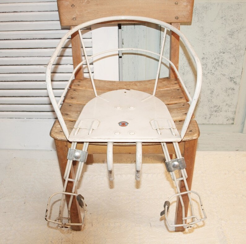 Alter Kindersitz Fahrradsitz antik shabby Bulldog Eisensitz Etsy